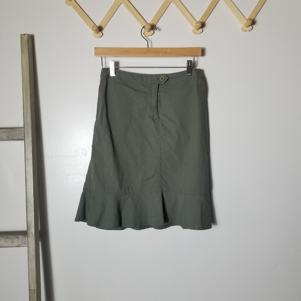 SUSQUEHANNA TRAIL OUTFITTERS RUFFLED BOTTOM OLIVE COLOR SKIRT SIZE 6
